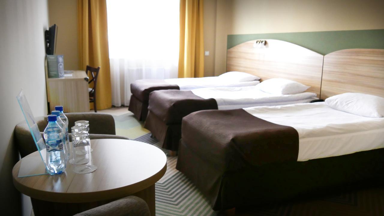Hotel Texas - Żory Kültér fotó