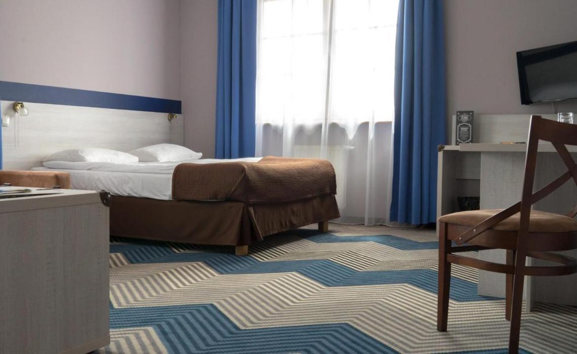 Hotel Texas - Żory Kültér fotó